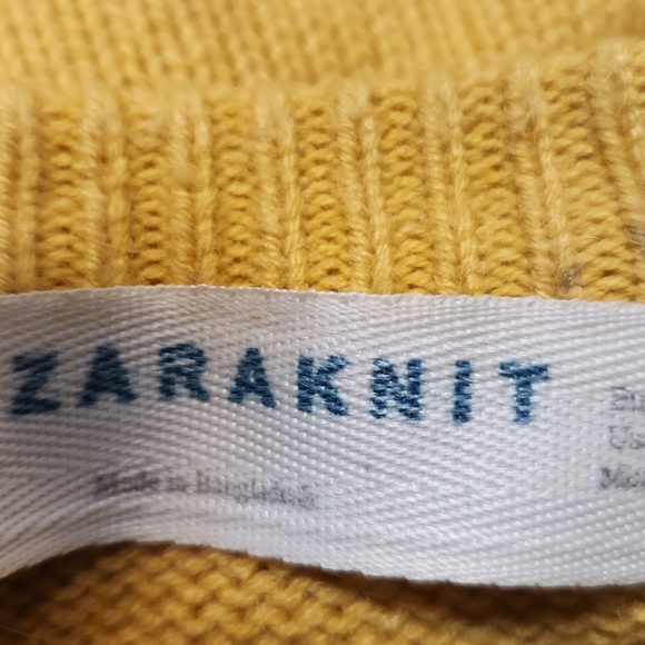 Yellow ladies sweater - Picture 5 of 9